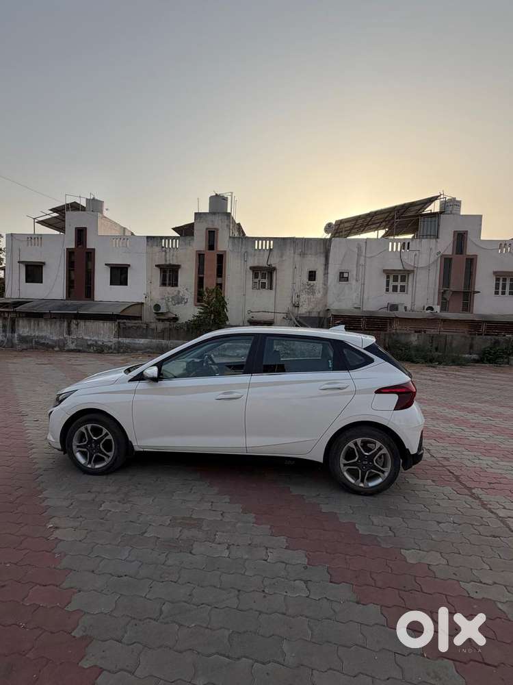 Hyundai I20 Petrol Spotz, 2023, Petrol