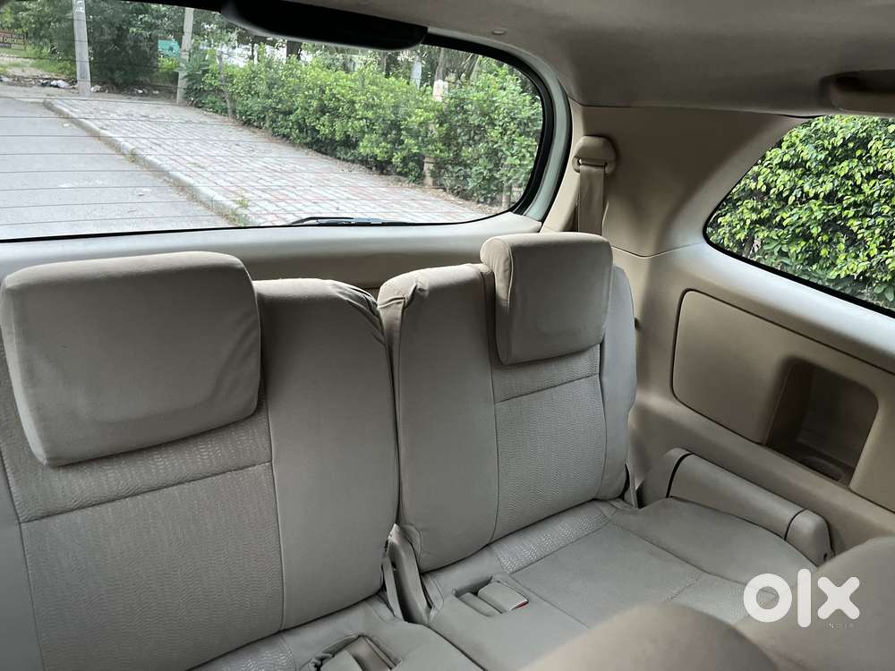 Toyota Innova 2.5 Vx (diesel) 7 Seater Bs Iv, 2009, Diesel