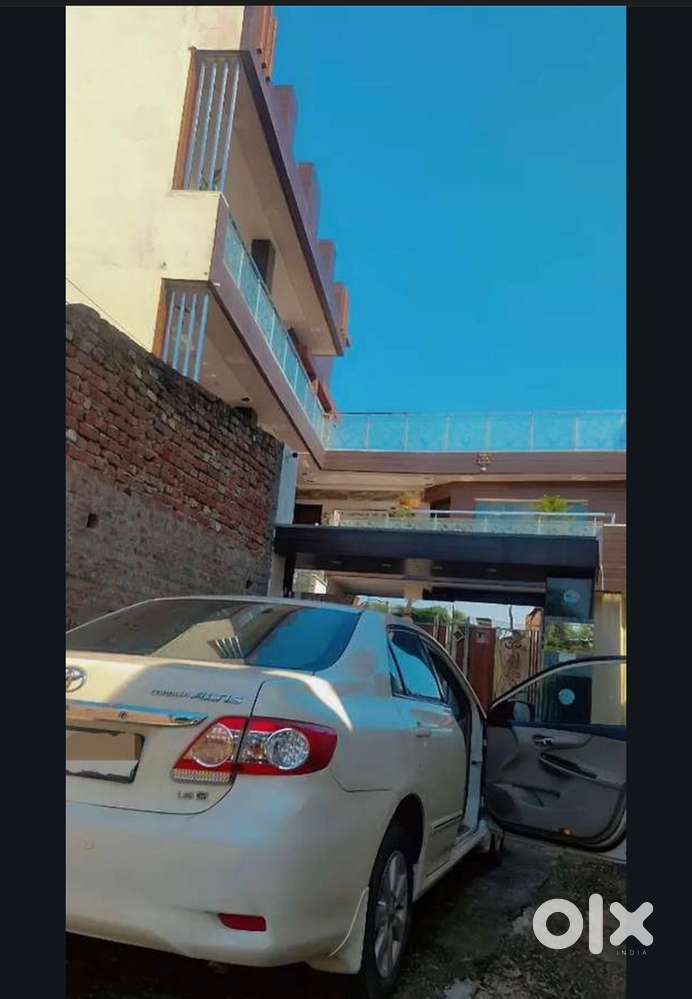 Toyota Corolla Altis 2013 Petrol Well Maintained