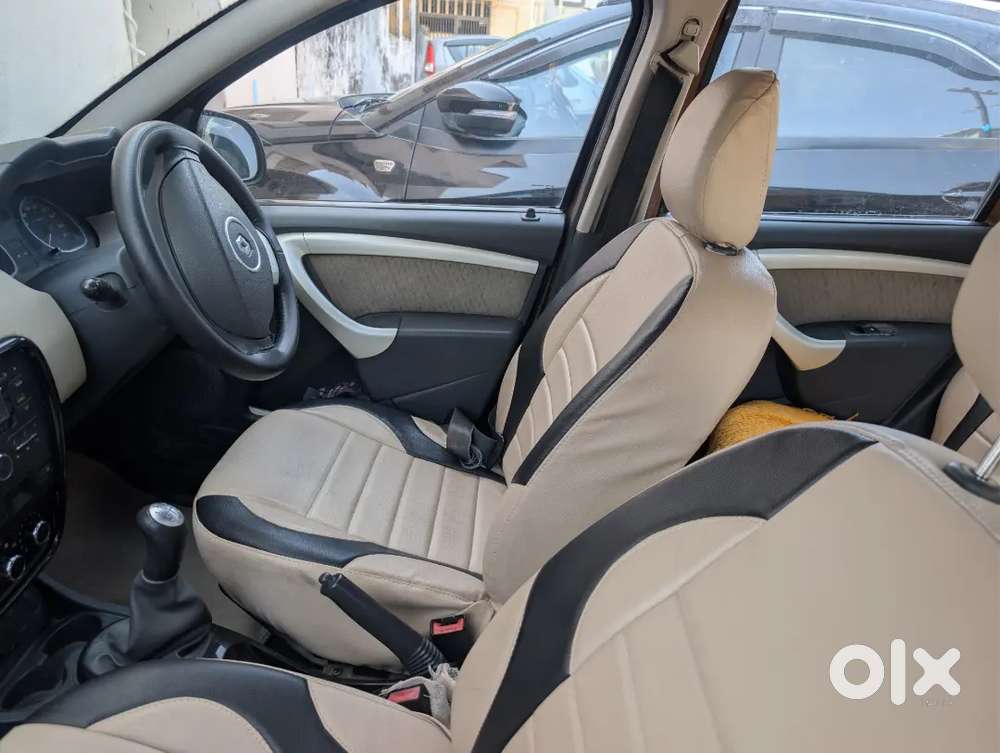 Renault Duster Brown Car