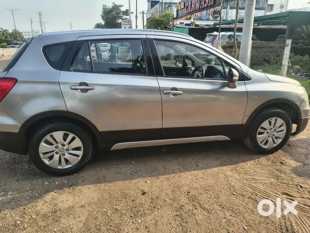 Good Condition Good Ac Tyres Average Insurance Ok Location Avulapalem