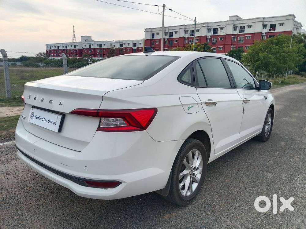 Skoda Slavia 1.0 Ambition Tsi, 2023, Petrol