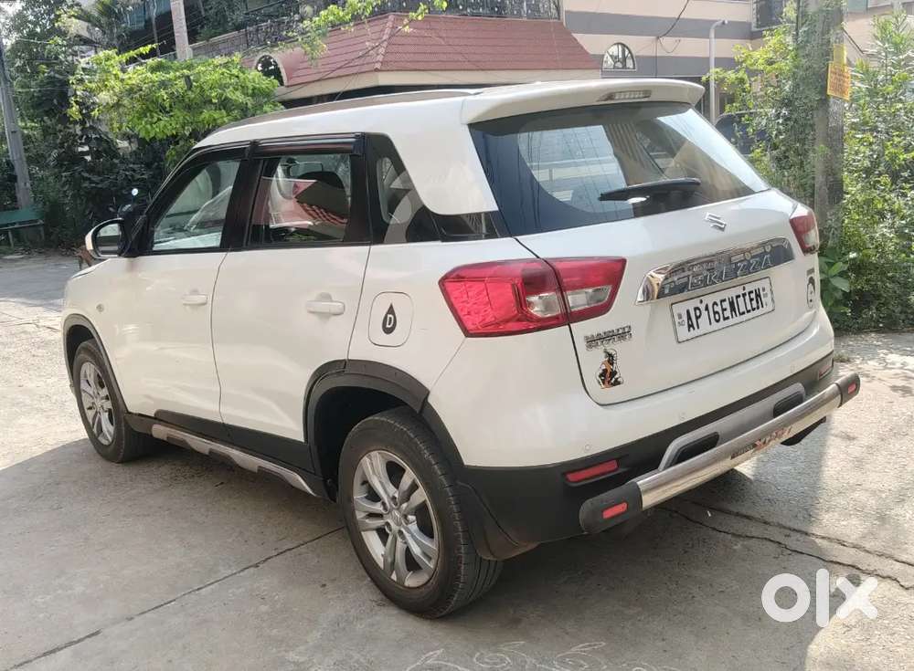 Maruti Suzuki Brezza Zdi 2017