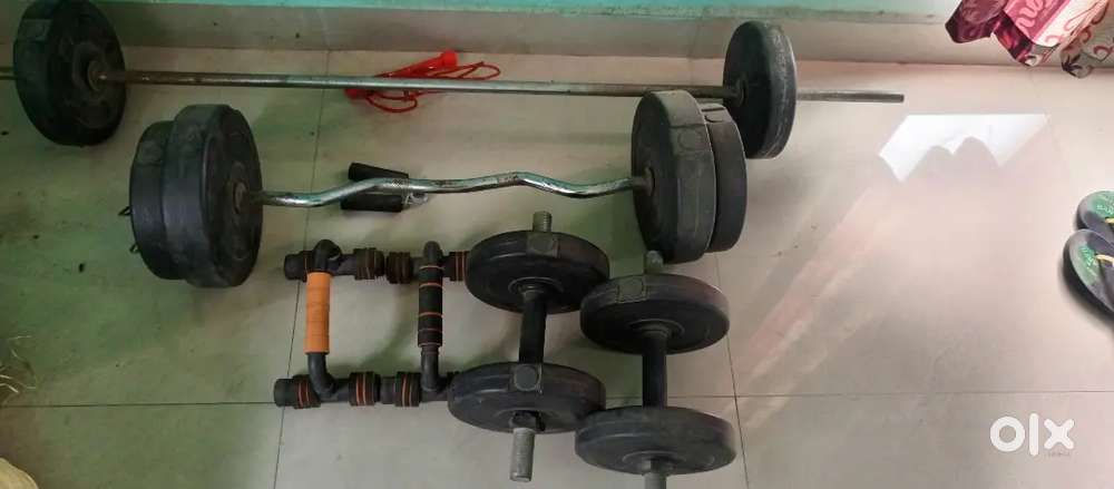 Gym equipment for seal 2kg 2 Dumbell,  2 bar with 5k plete