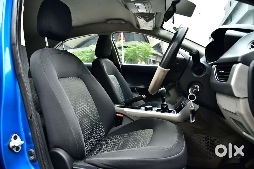 Tata Nexon 1.2 Revotron Xm (s), 2018, Petrol
