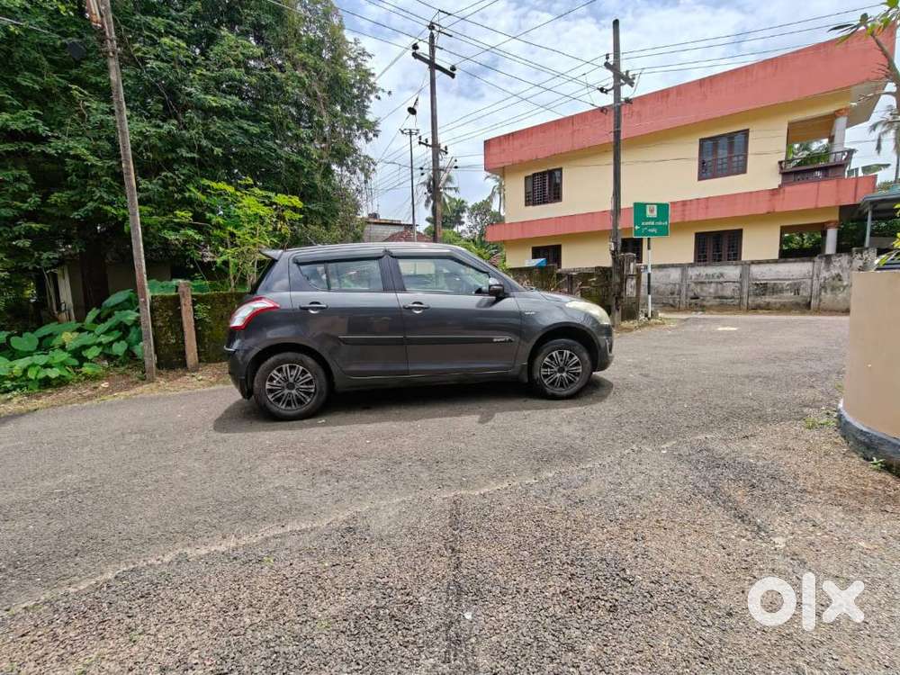 Maruti Suzuki Swift Vxi Petrol – 2015  Single Owner  Manual