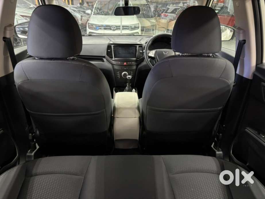 Mahindra Xuv300 W6, 2023, Petrol