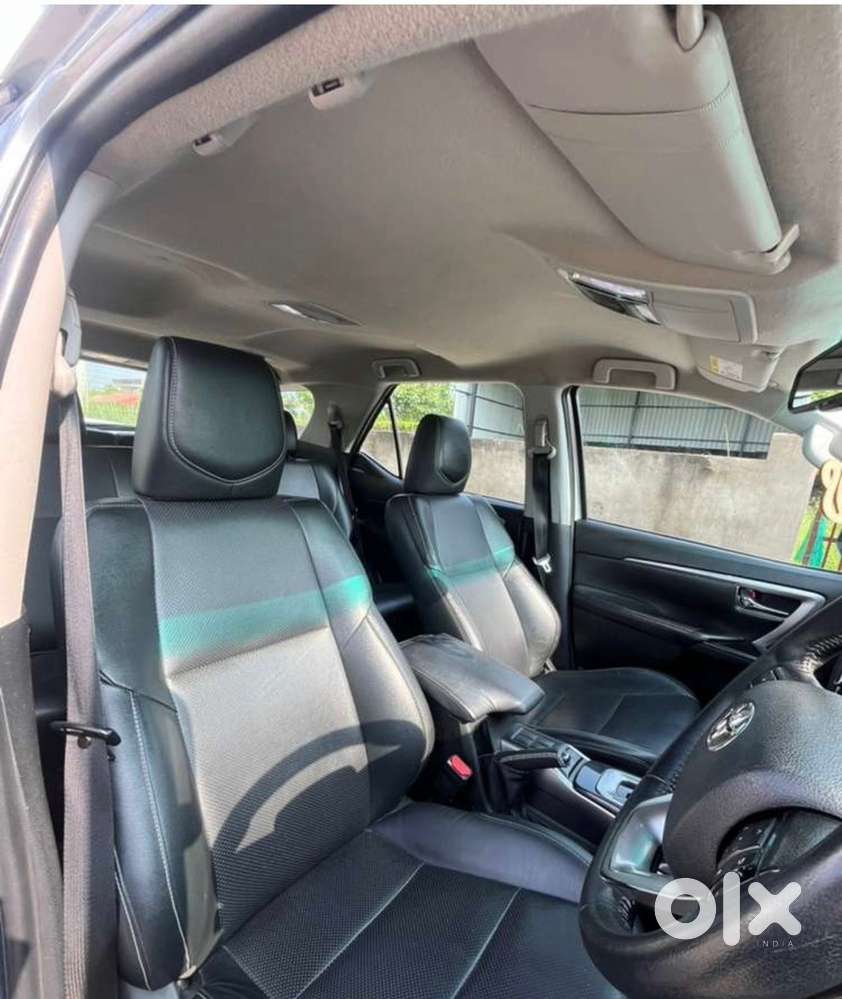 2022 Toyota Fortuner Diesel Automatic Km Driven