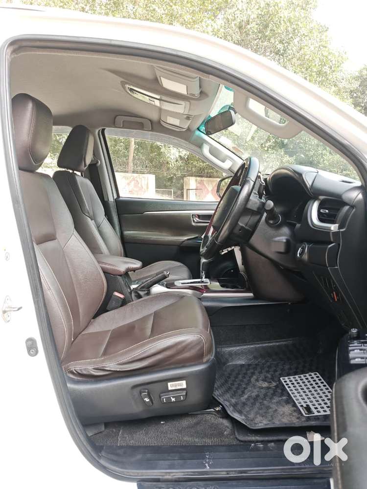 Toyota Fortuner 4x2 At 2.8 Diesel, 2018, Diesel