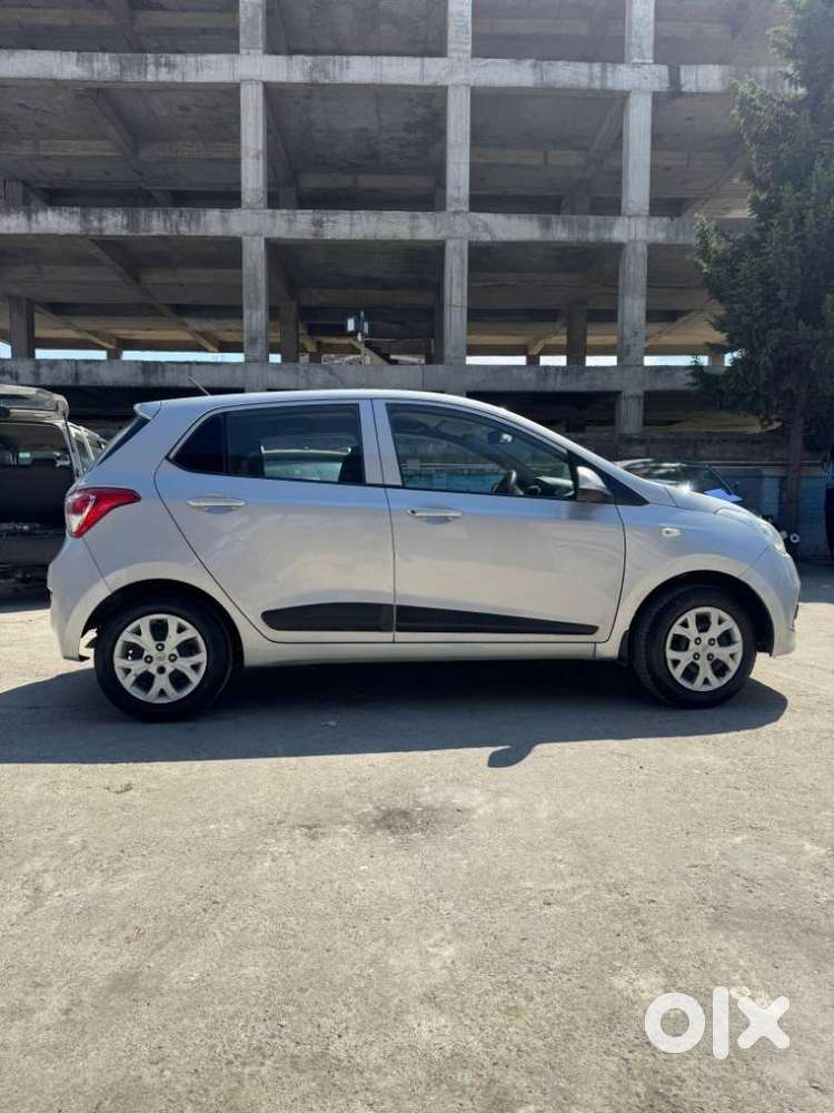 Hyundai Grand I10 Magna, 2015, Petrol
