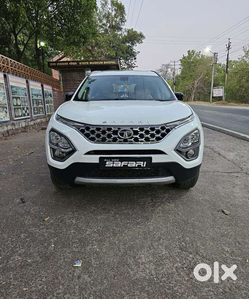 Tata Safari 2.0 Kryotec Xza Plus (o) 6s Red Dark Edition, 2021, Dies..