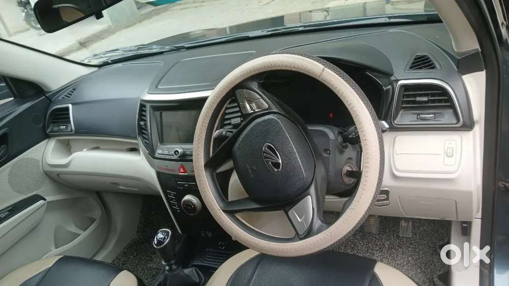 Mahindra Xuv300 2019 Petrol Model A Indian Army Officer Car  Less Dr