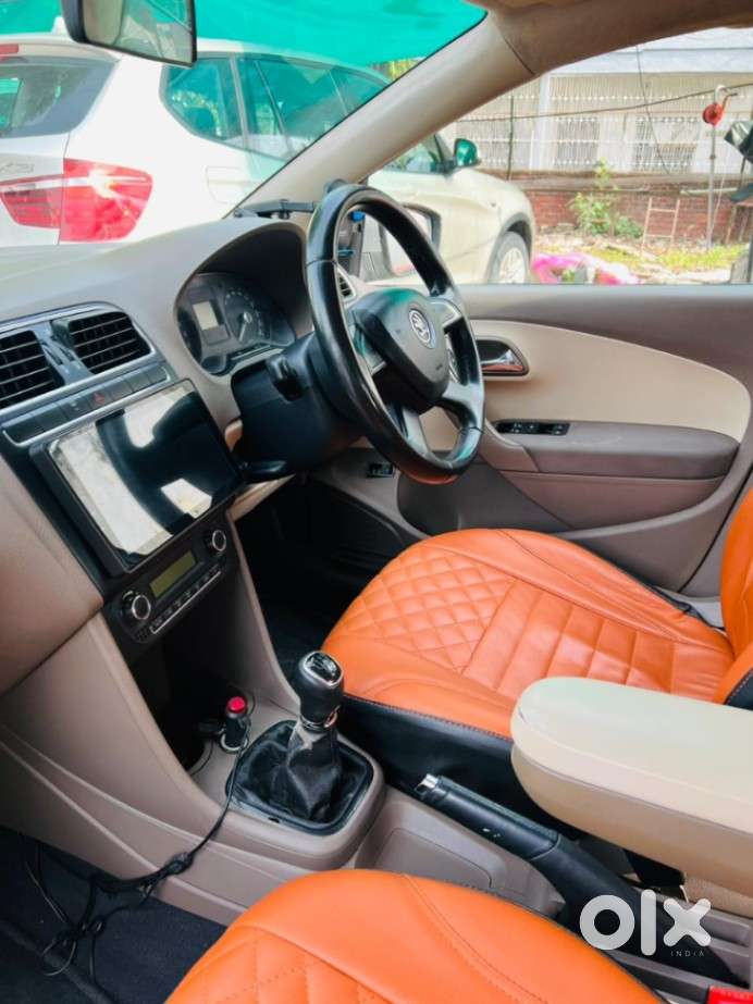 Skoda Rapid Elegance 1.6 Tdi Cr Manual, 2013, Diesel