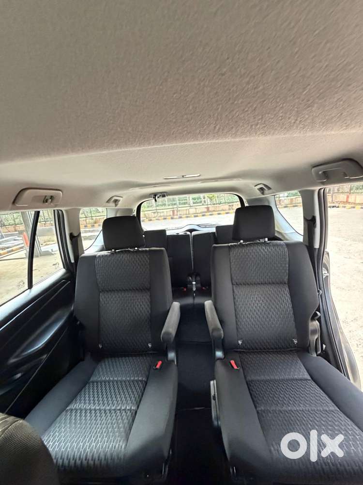 Toyota Innova Crysta [2020-ongoing] 2.4 Gx At 7 Str, 2022, Diesel