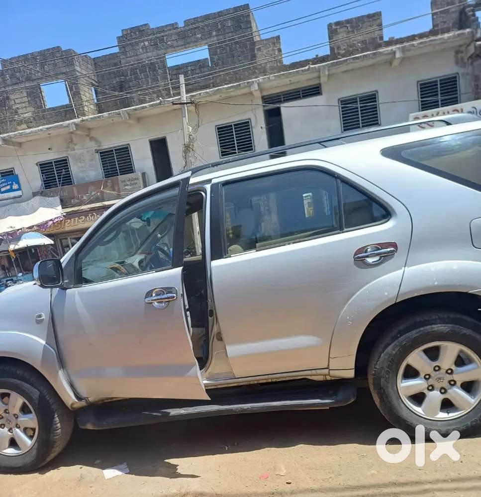 Toyota Fortuner Diesel 2010