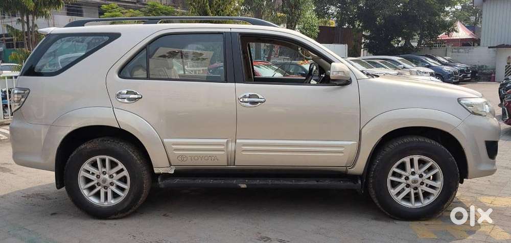 Toyota Fortuner 3.0 4x2 Mt, 2012, Diesel