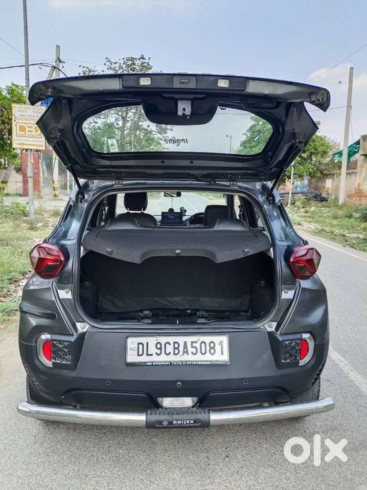 Tata Punch, 2022, Petrol