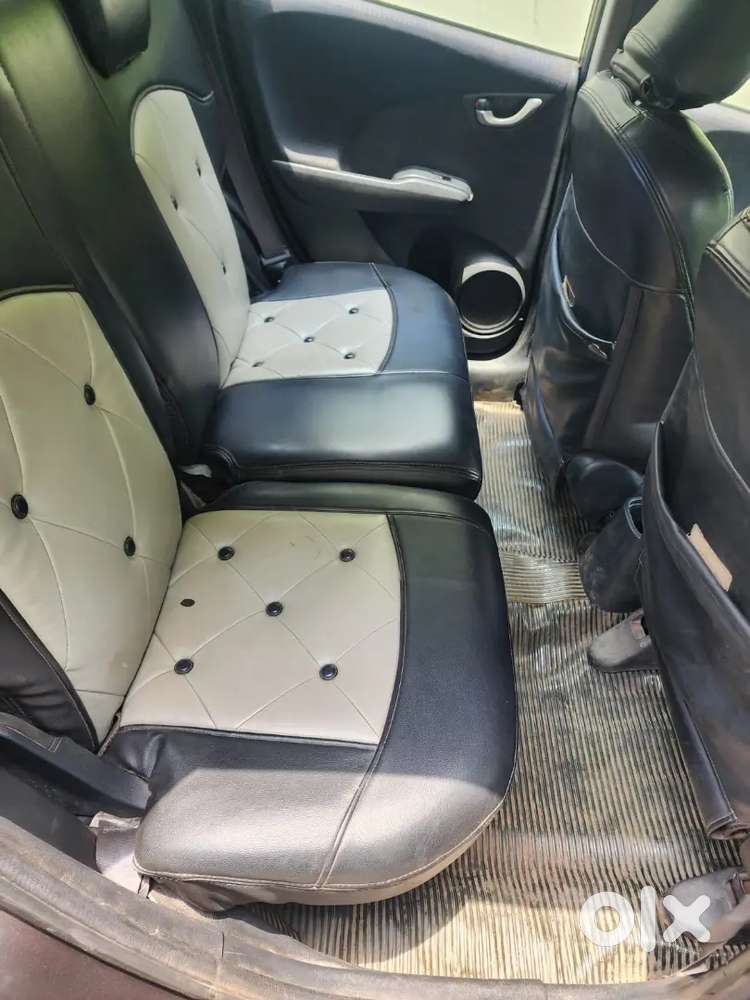 Honda Jazz X I-vtec, 2012 Model