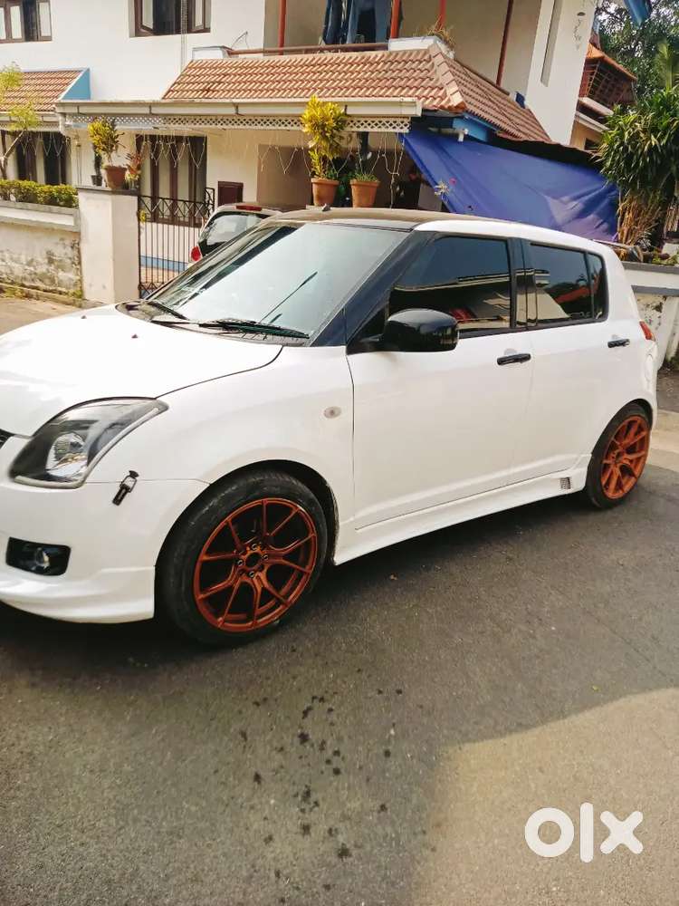 Maruti Suzuki Swift 2009 Petrol Well Maintained