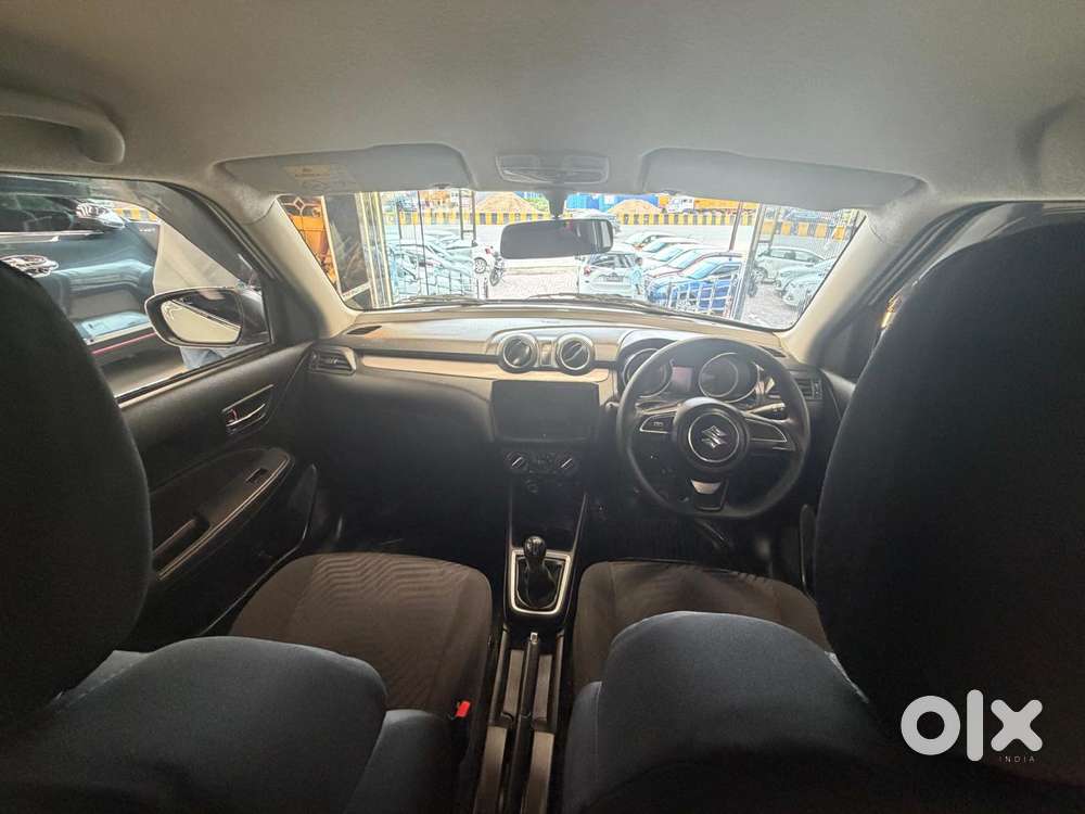 Maruti Suzuki Swift Vvt Vxi, 2021, Petrol