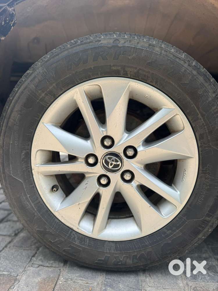 Toyota Innova Crysta [2020-ongoing] 2.4 Gx 7 Str, 2019, Diesel