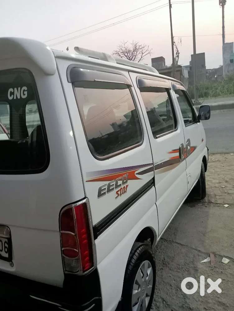 Maruti Suzuki Eeco 2022 Cng & Hybrids 70000 Km Driven