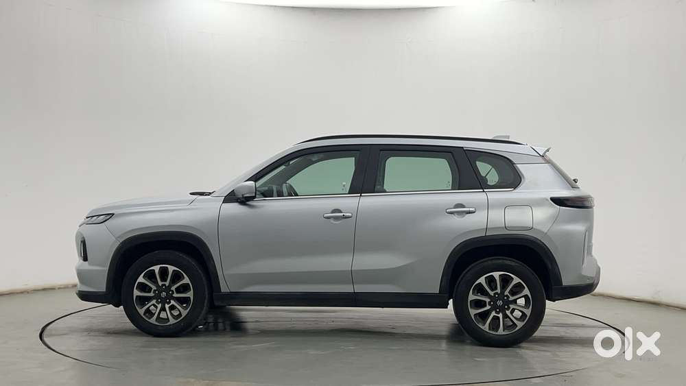 Maruti Suzuki Grand Vitara 1.5 Alpha Smart Hybrid At, 2022, Petrol