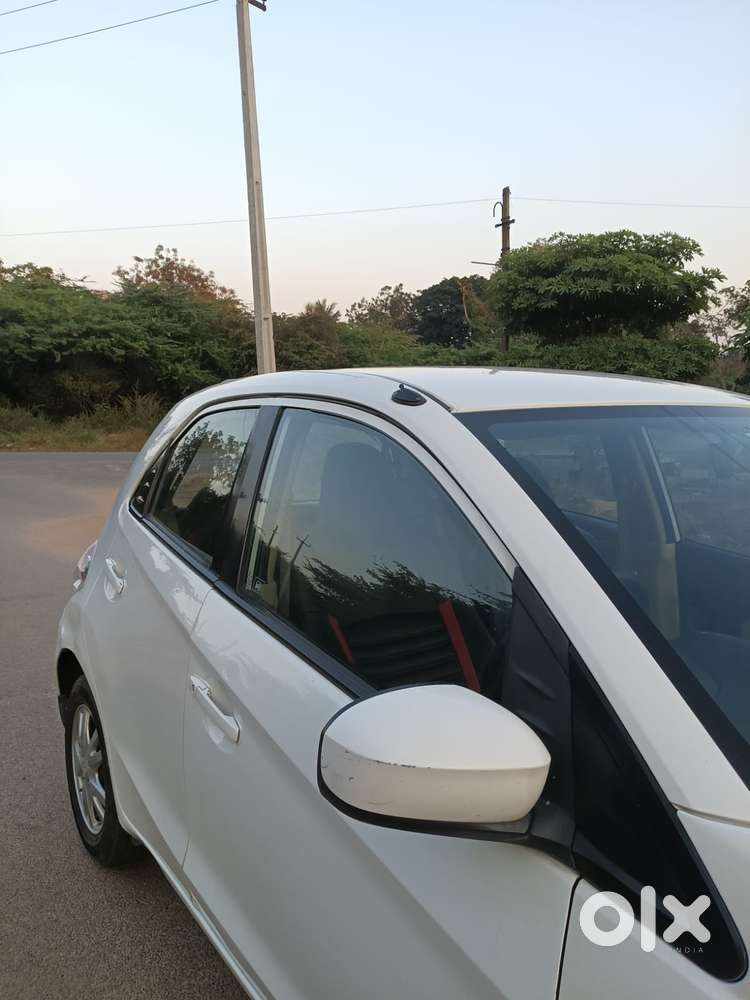 Honda Brio V Automatic, 2013, Petrol
