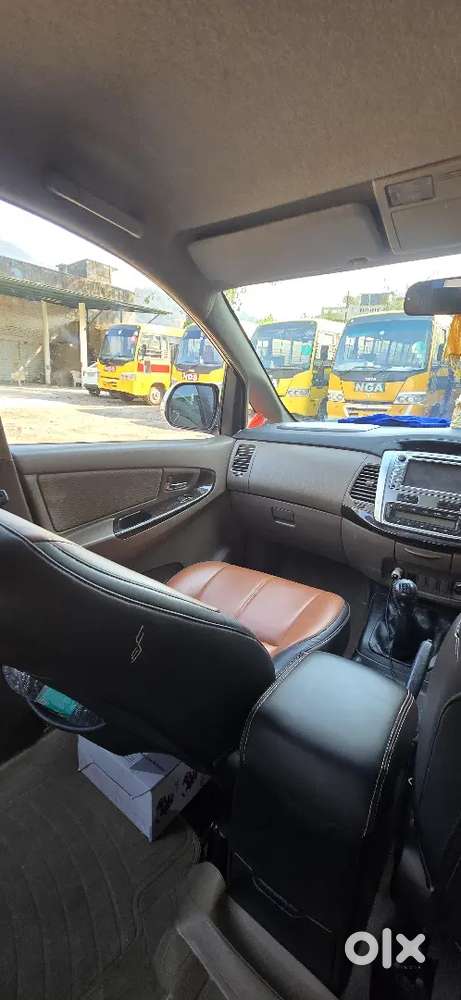 Toyota Innova Vx 7 Seater 2015