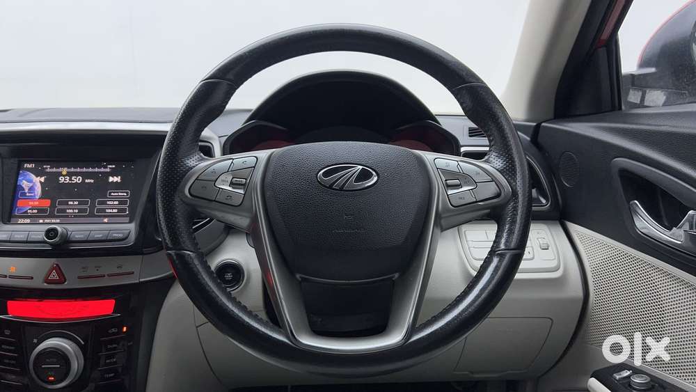 Mahindra Xuv300 W8 Option Diesel, 2022, Diesel