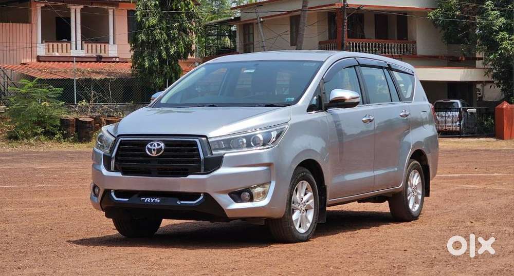 Toyota Innova Crysta 2.8z Automatic, 2017, Diesel