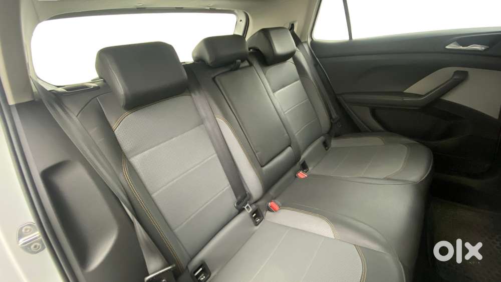 Skoda Kushaq 1.0 Tsi Style, 2023, Petrol