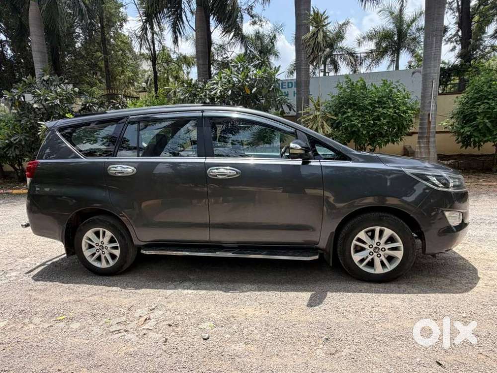 Toyota Innova Crysta 2.4 Z 7 Str, 2017, Diesel