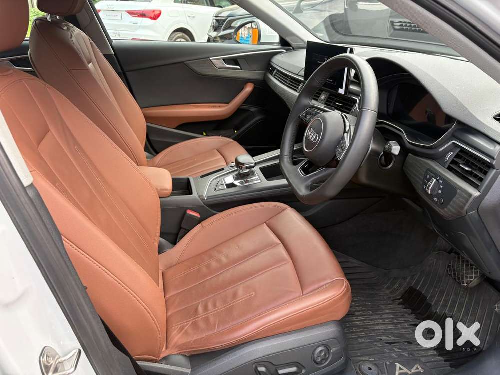 Audi A4 2.0 Technology 40 Tfsi, 2025, Petrol