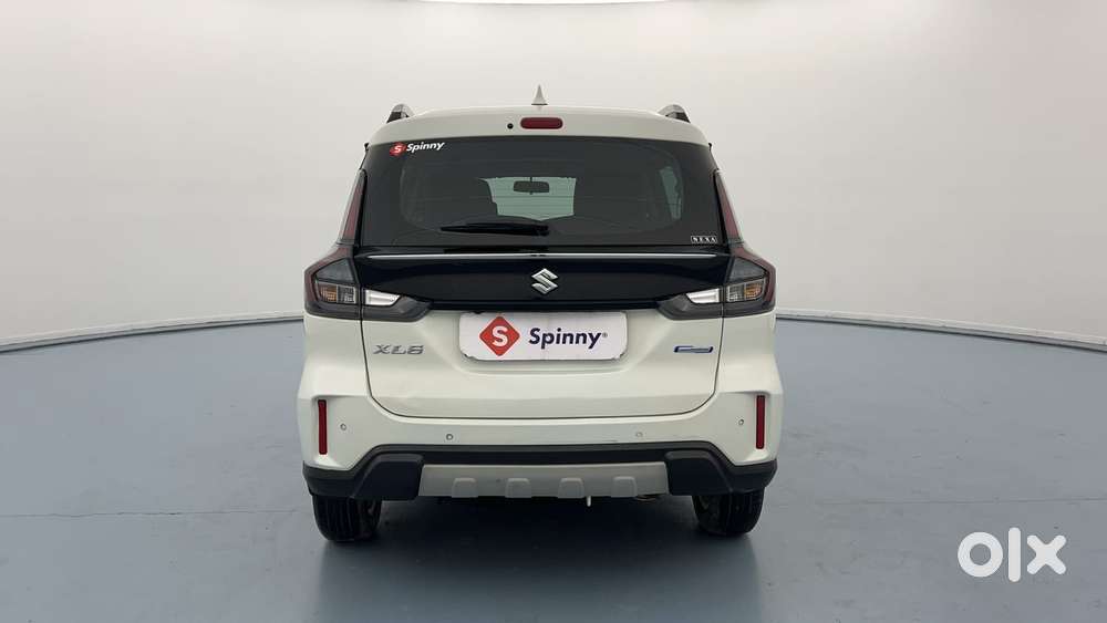 Maruti Suzuki Xl6 1.5 Zeta At, 2023, Petrol