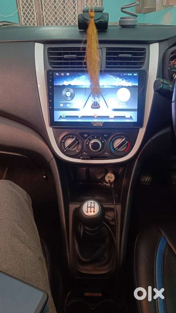 Single Hand Gadi Chali Hui