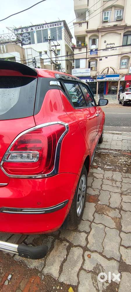 Maruti Suzuki Swift Vxi + Manual, 2021, Petrol
