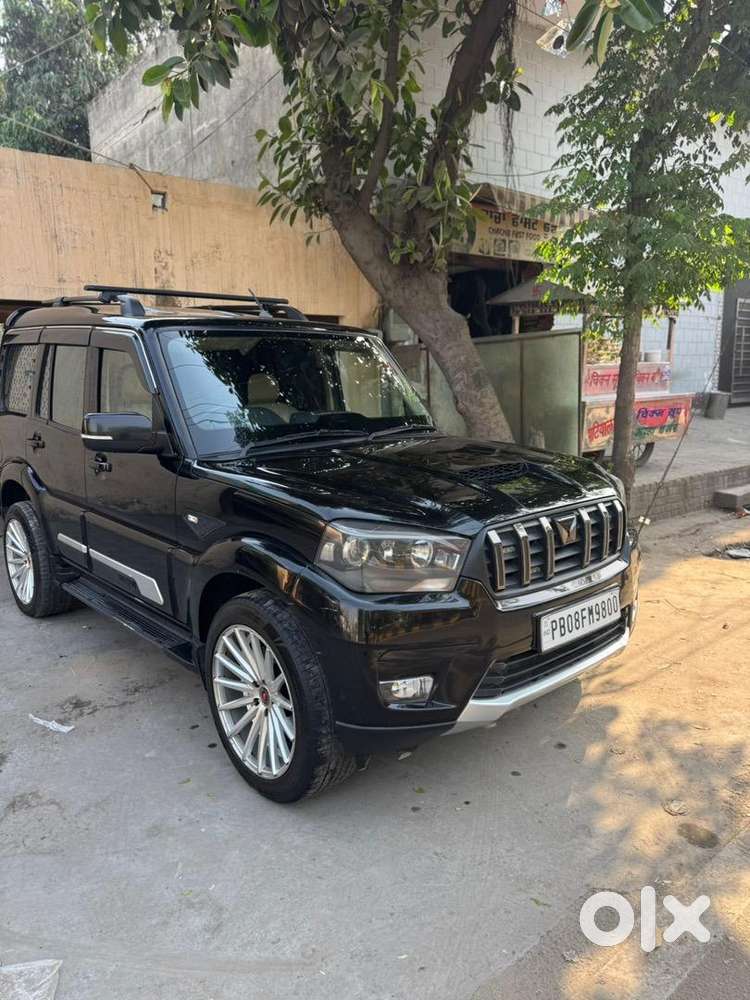 Mahindra Diesel Car 2024