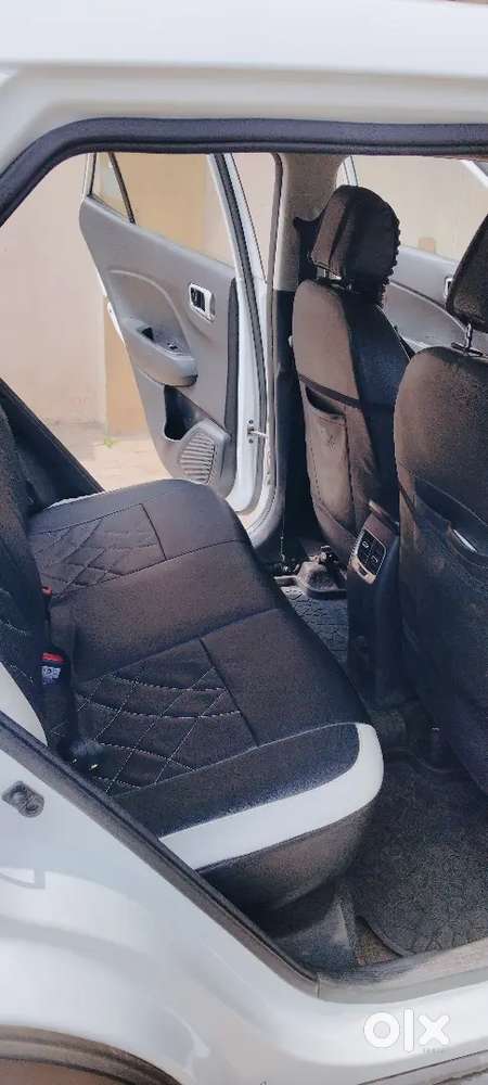 Hyundai Venue 2021 Petrol Well Maintained