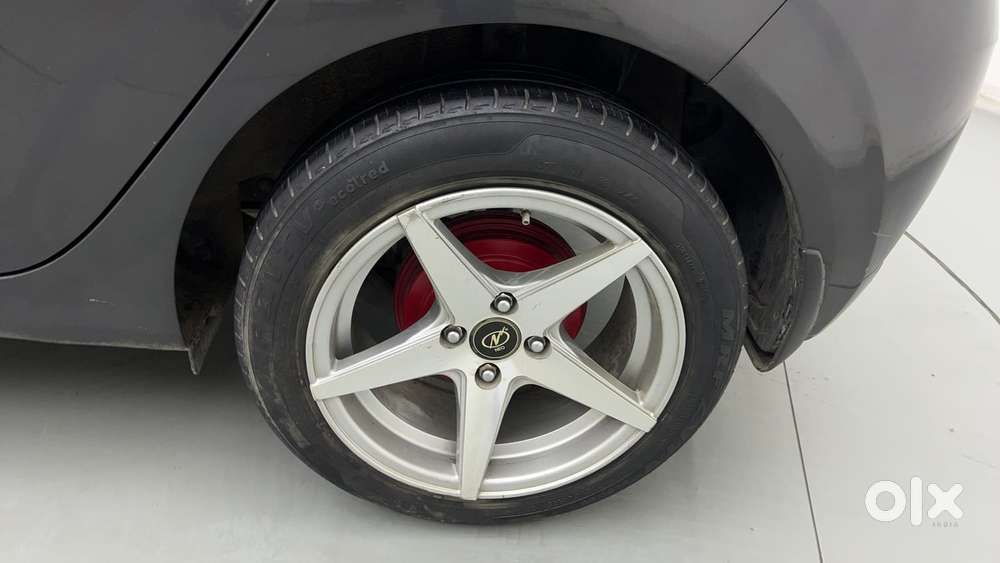 Hyundai Grand I10 Nios Sportz 1.2 Kappa Cng, 2024, Cng & Hybrids