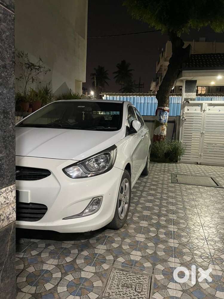 Hyundai Fluidic Verna Petrol Good Condition