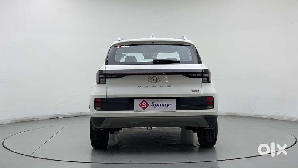 Hyundai Venue 1.0 S (o) Turbo Dct, 2023, Petrol