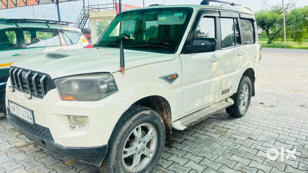 Mahindra Scorpio 2015 Diesel 199000 Km Driven