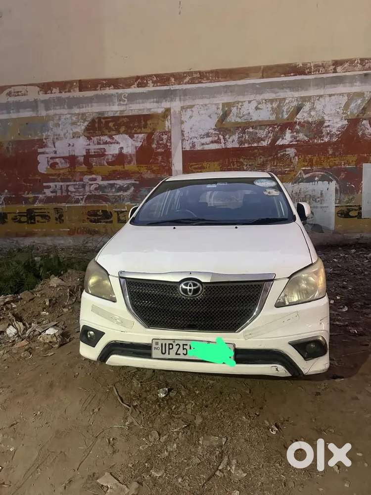 Toyota Innova 2015 Diesel Well Maintained