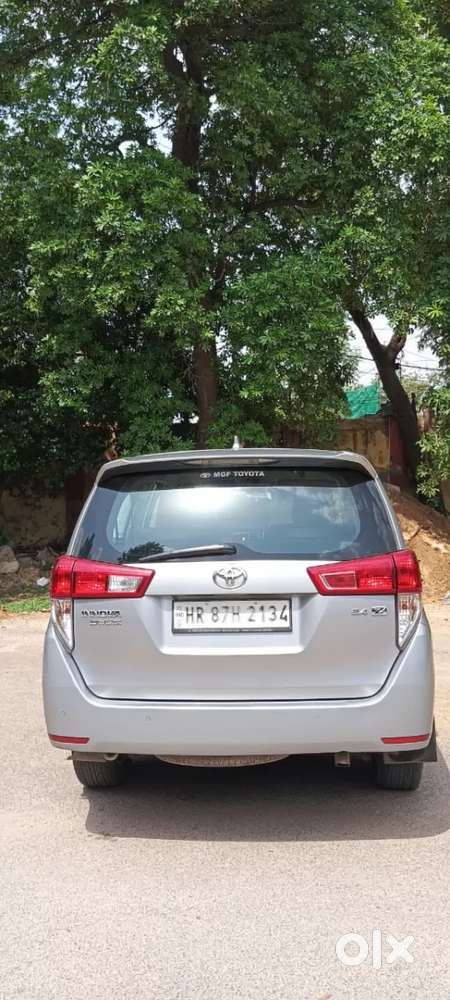Toyota Innova Crysta [2020-ongoing] 2.4 Zx 7 Str, 2022, Diesel