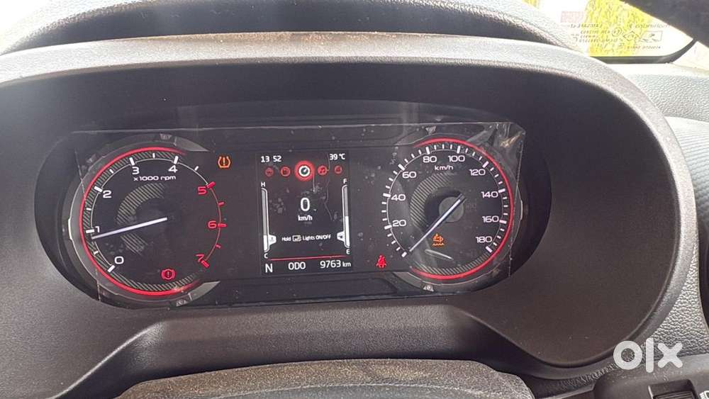 Mahindra Thar Roxx Diesel 2026