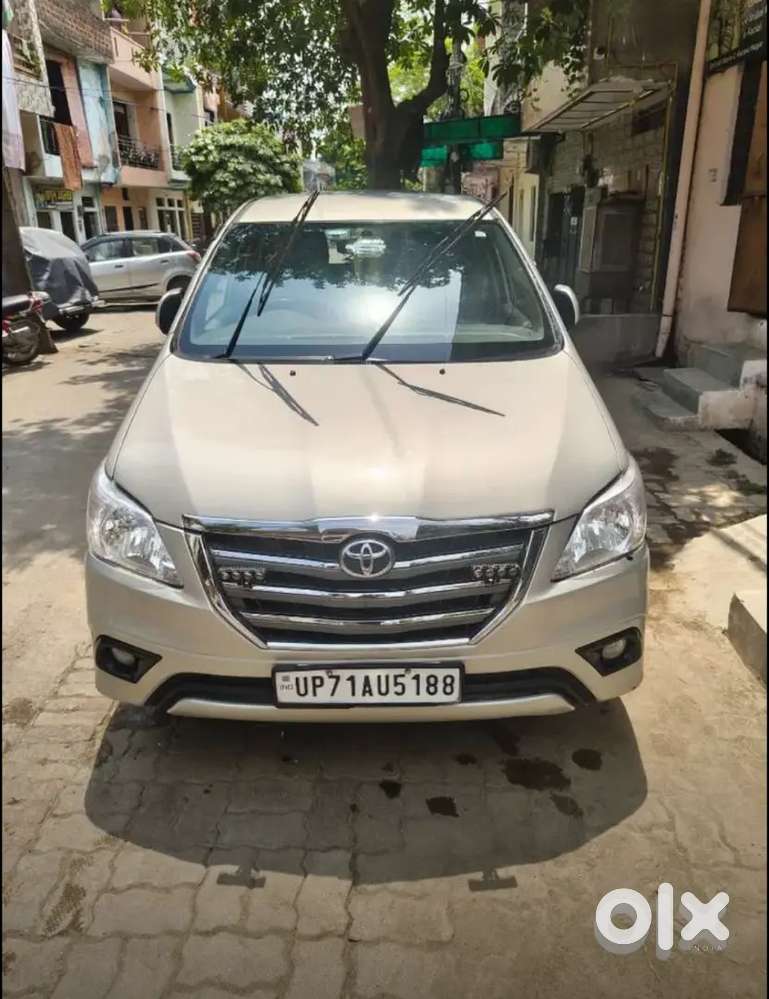 Toyota Innova 2.5 Gx 2012