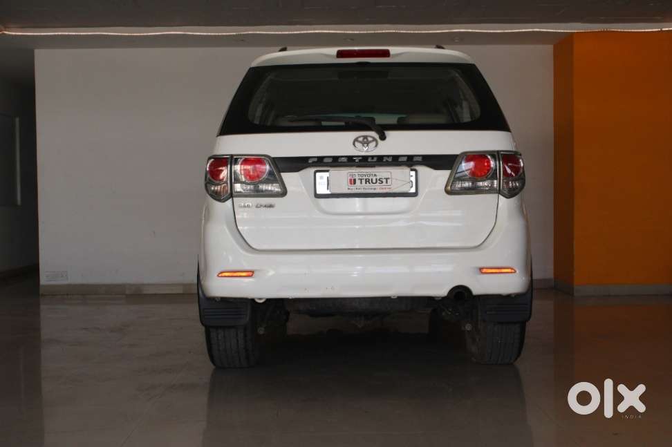 Toyota Fortuner 3.0 4x2 Mt, 2015, Diesel