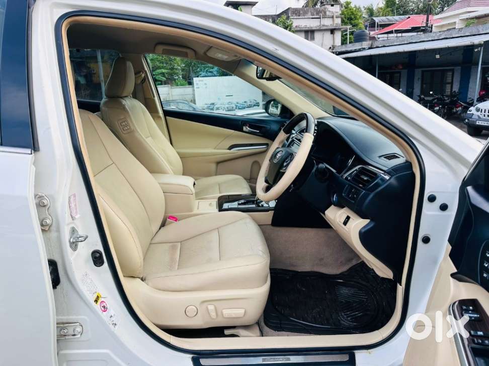 Toyota Camry 2.5l Automatic, 2016, Petrol