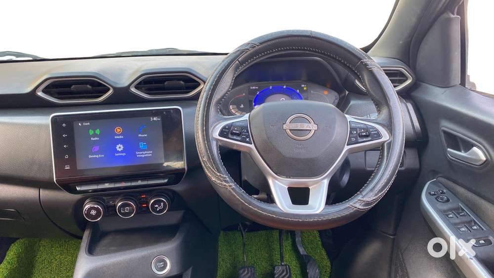 Nissan Magnite 1.0 Xv Premium, 2021, Petrol